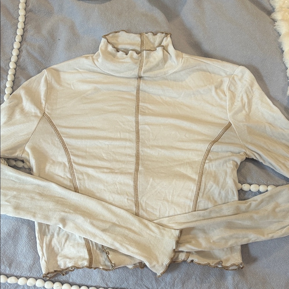 Sunday Best Cream Crop Top